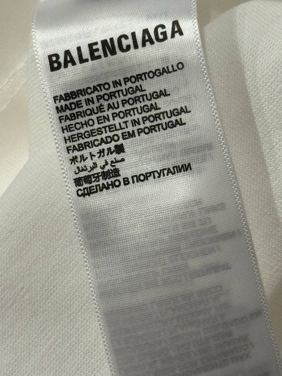 Футболка Balenciaga — фото 4