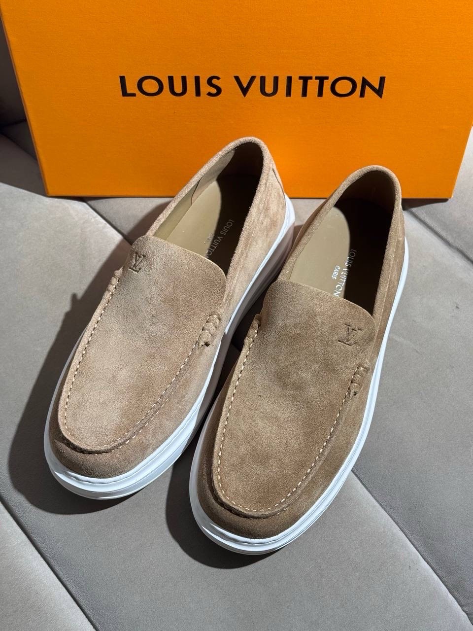 Лоферы Louis Vuitton Beige — фото 4