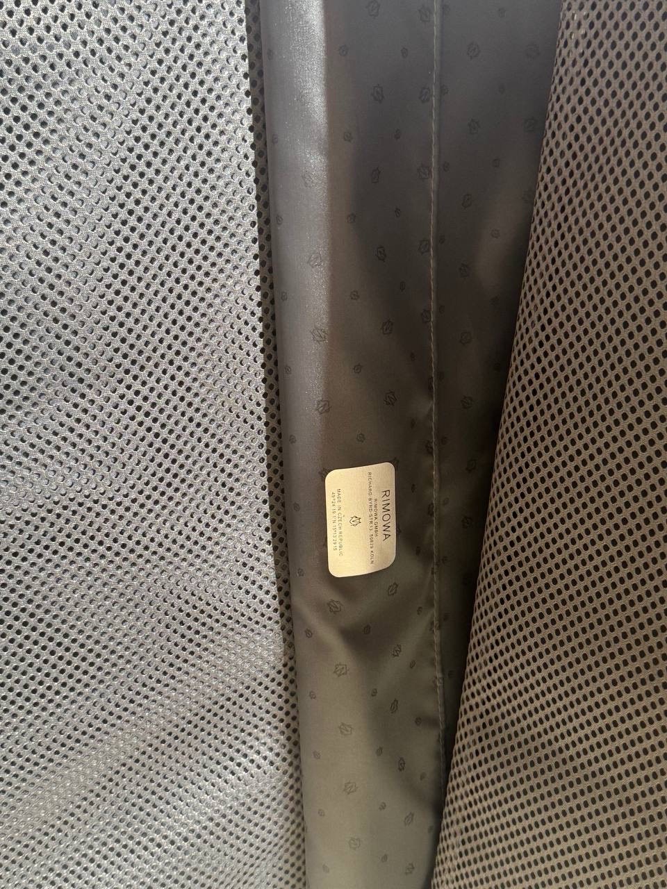 Чемодан Rimowa — фото 9