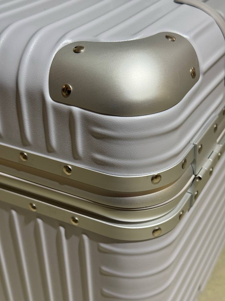 Чемодан Rimowa — фото 5
