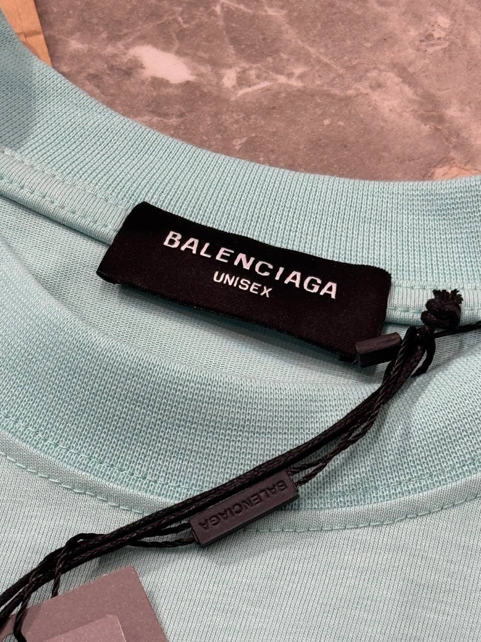 Футболка Balenciaga — фото 8