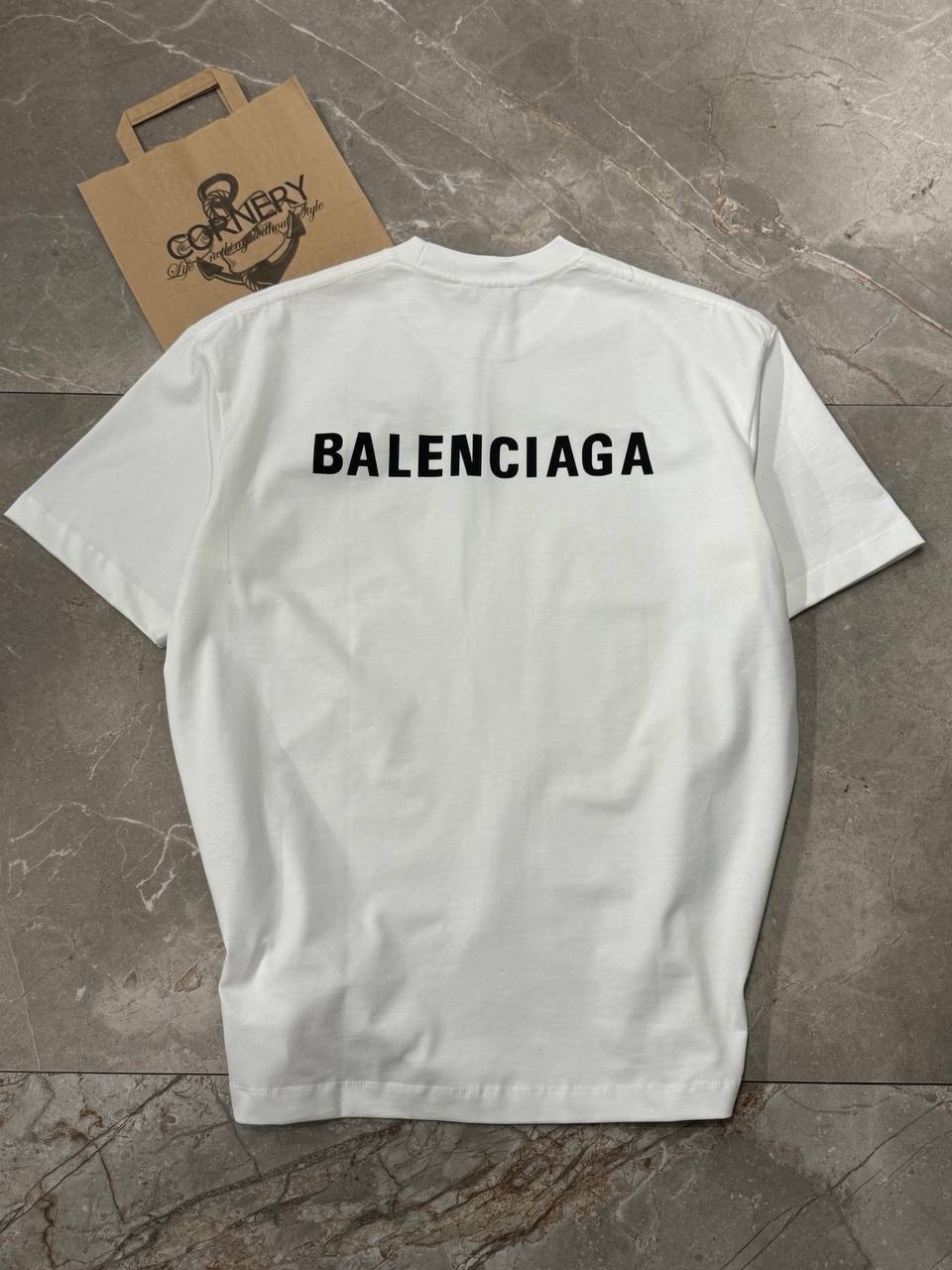 Футболка Balenciaga — фото 6