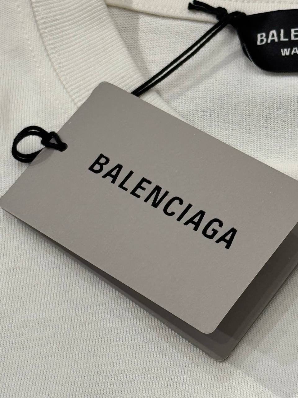Футболка Balenciaga — фото 5
