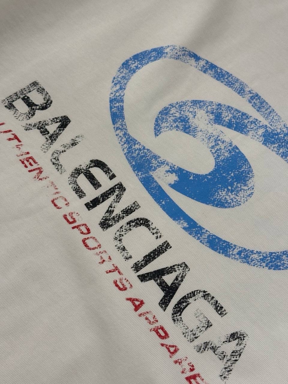 Футболка Balenciaga — фото 7