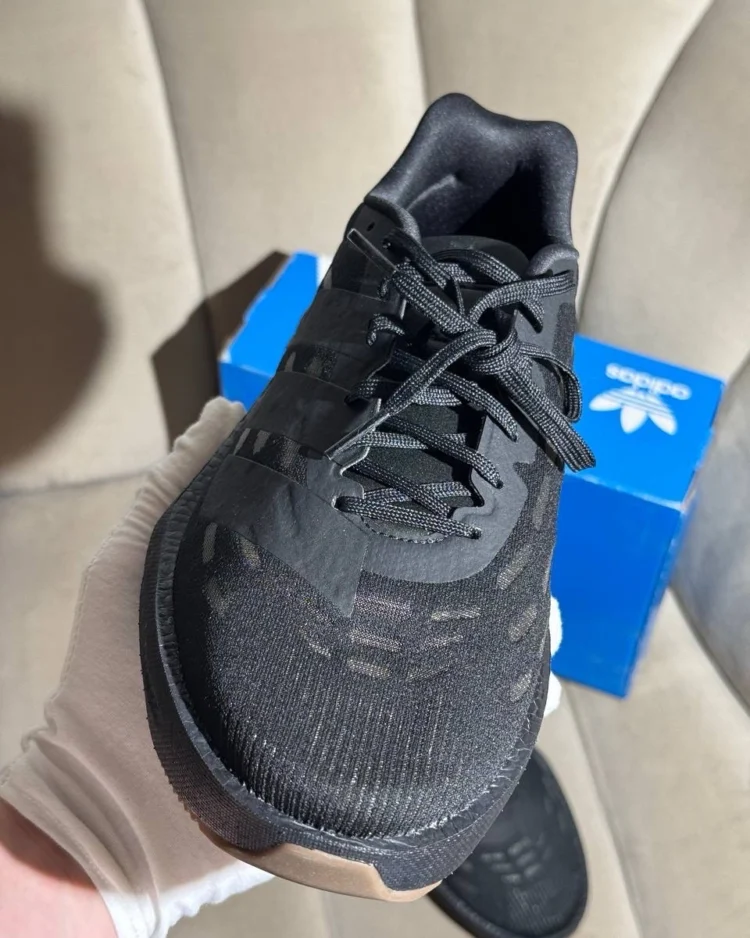 Кроссовки adidas Sneakers Flowboost JR5503 (Original) — фото 9