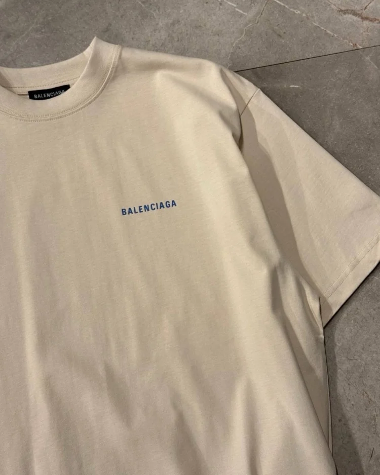 Футболка Balenciaga — фото 3
