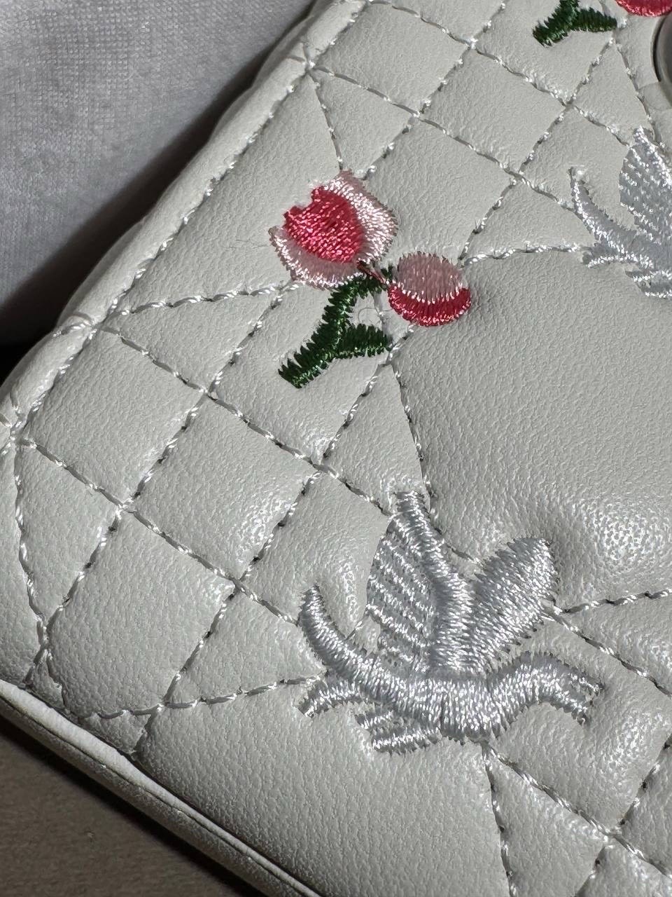 Сумка Dior Lady D-Joy — фото 9