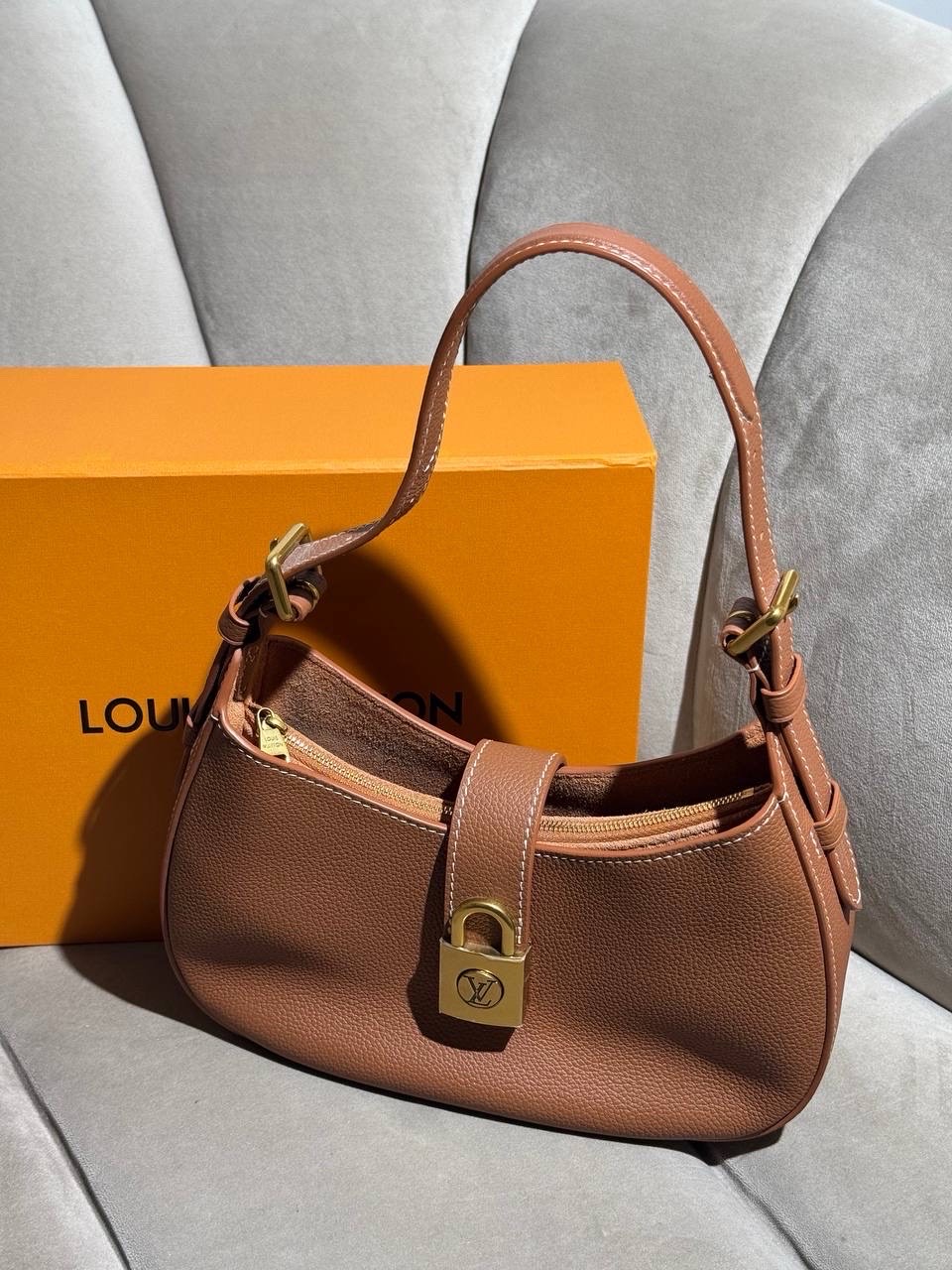 Сумка Louis Vuitton — фото 1
