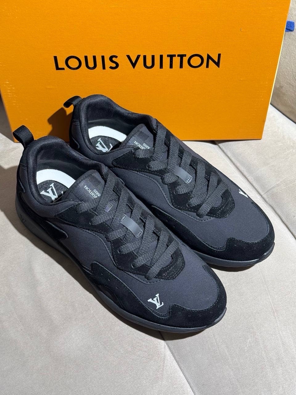 Кроссовки Louis Vuitton LV Drop 300 Sneaker — фото 1