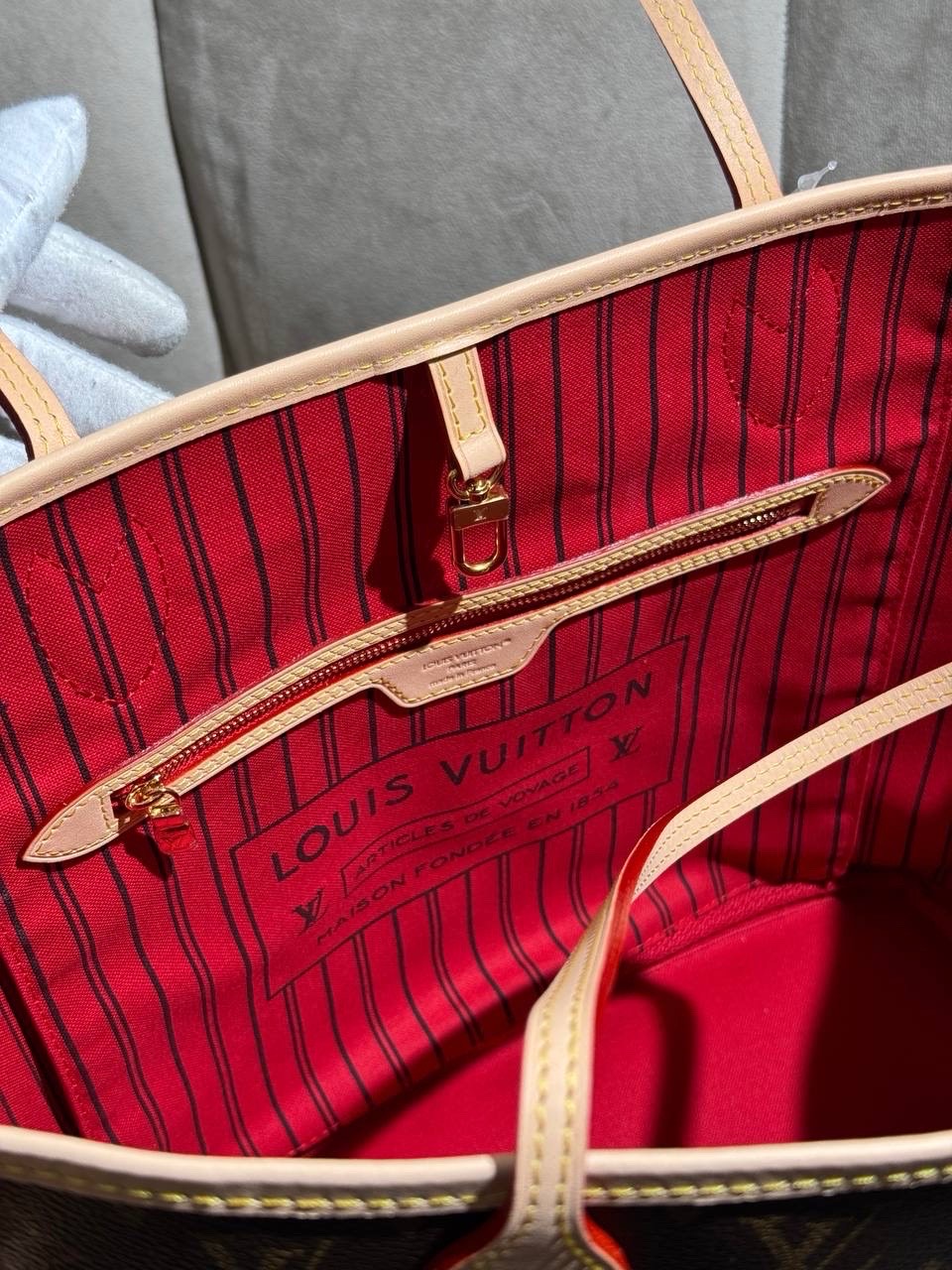 Louis Vuitton Neverfull — фото 9