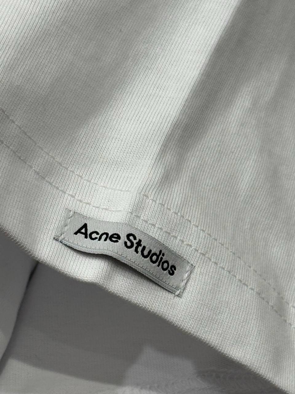 Футболка Acne Studios — фото 4