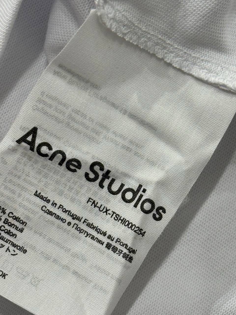 Футболка Acne Studios — фото 9
