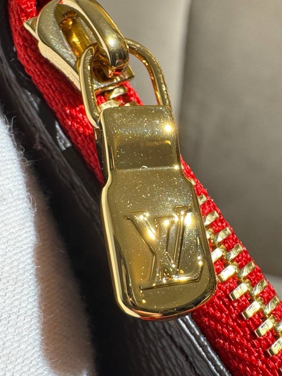 Louis Vuitton Neverfull — фото 5