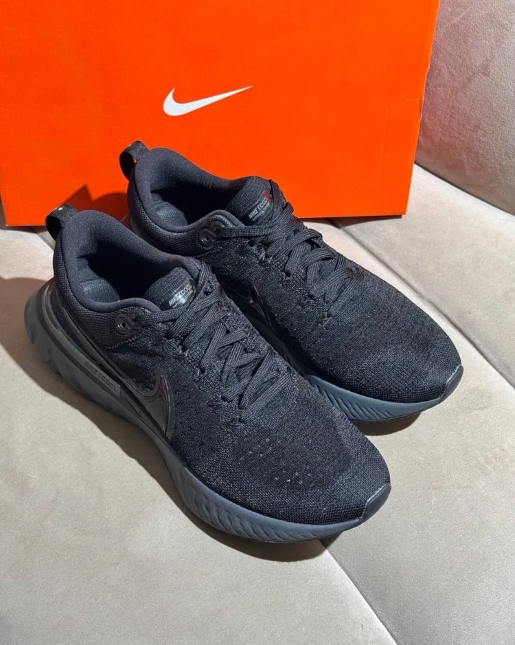 Кроссовки Nike React Infinity Run Flyknit 2 — фото 1
