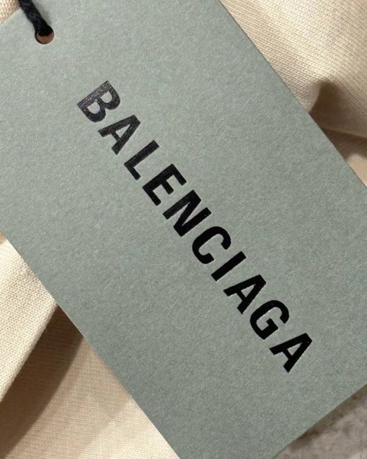 Футболка Balenciaga — фото 4