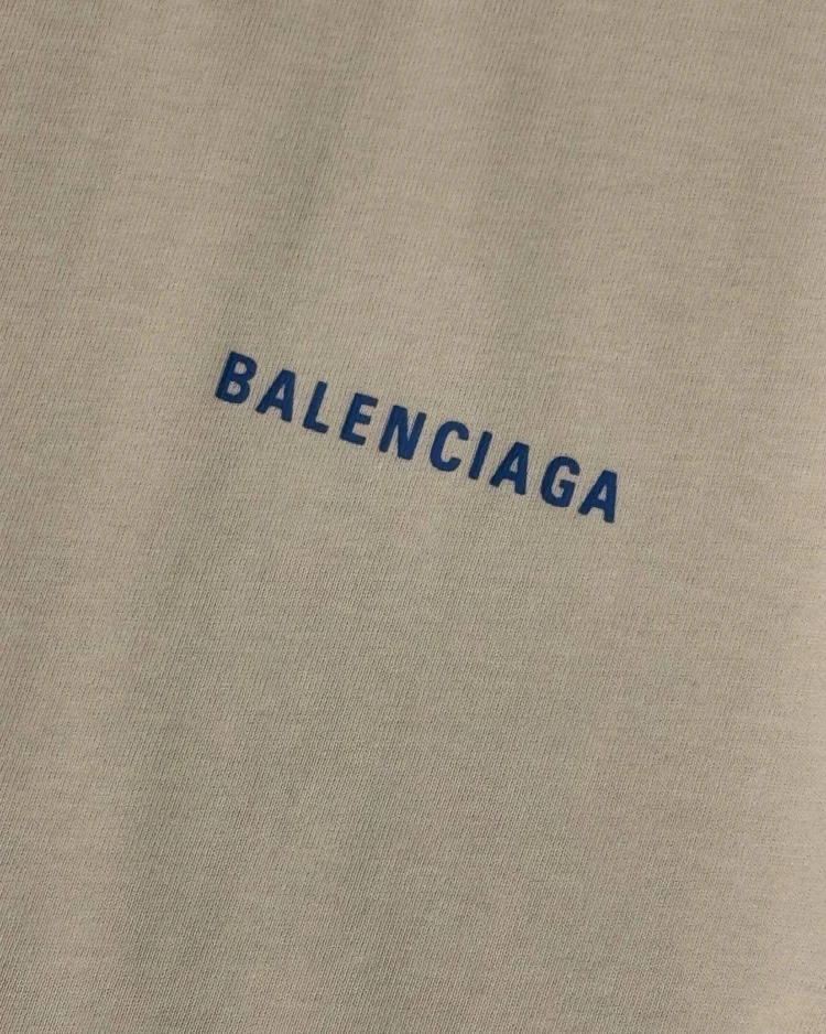 Футболка Balenciaga — фото 6