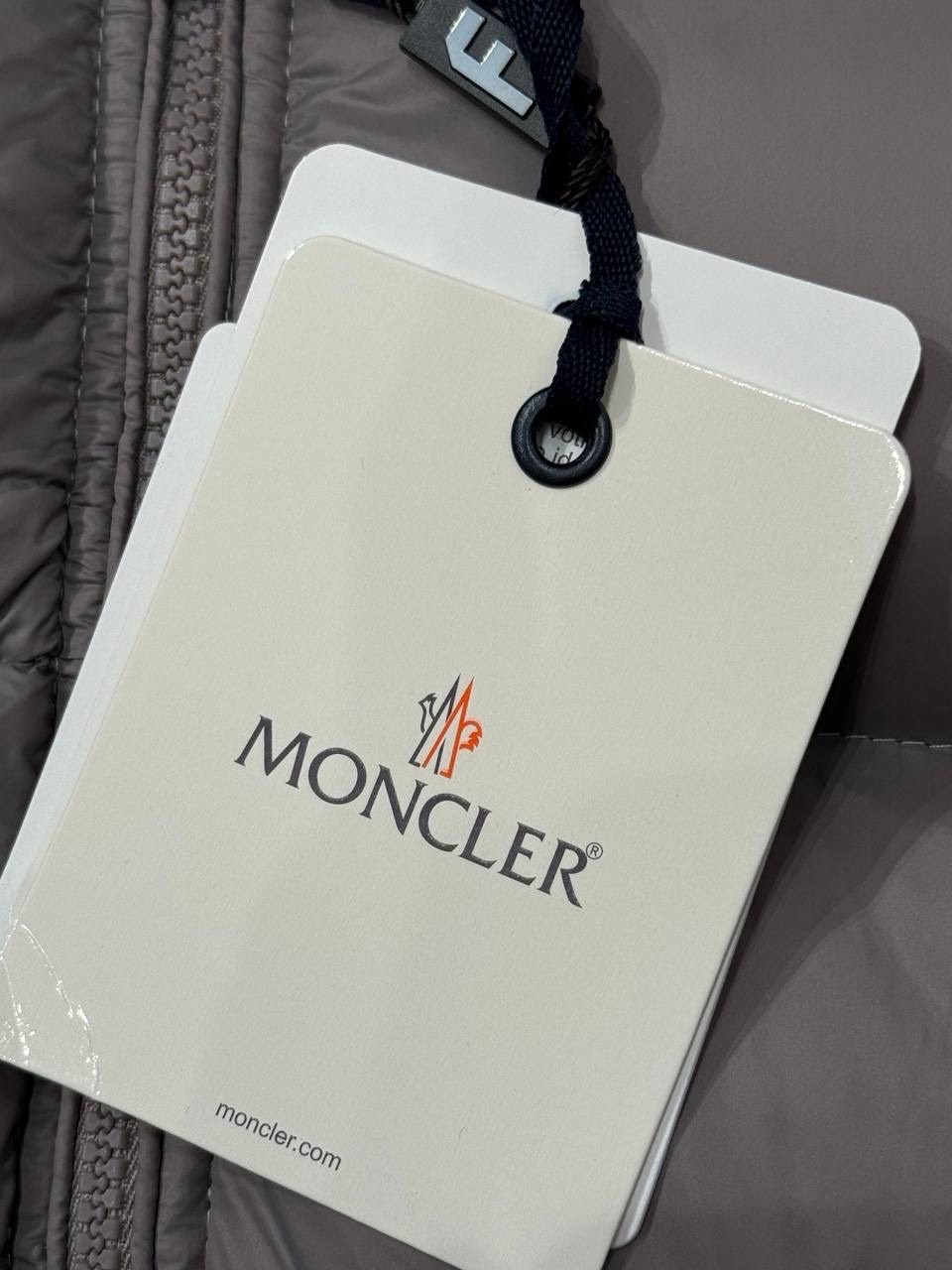 Жилет Moncler — фото 9