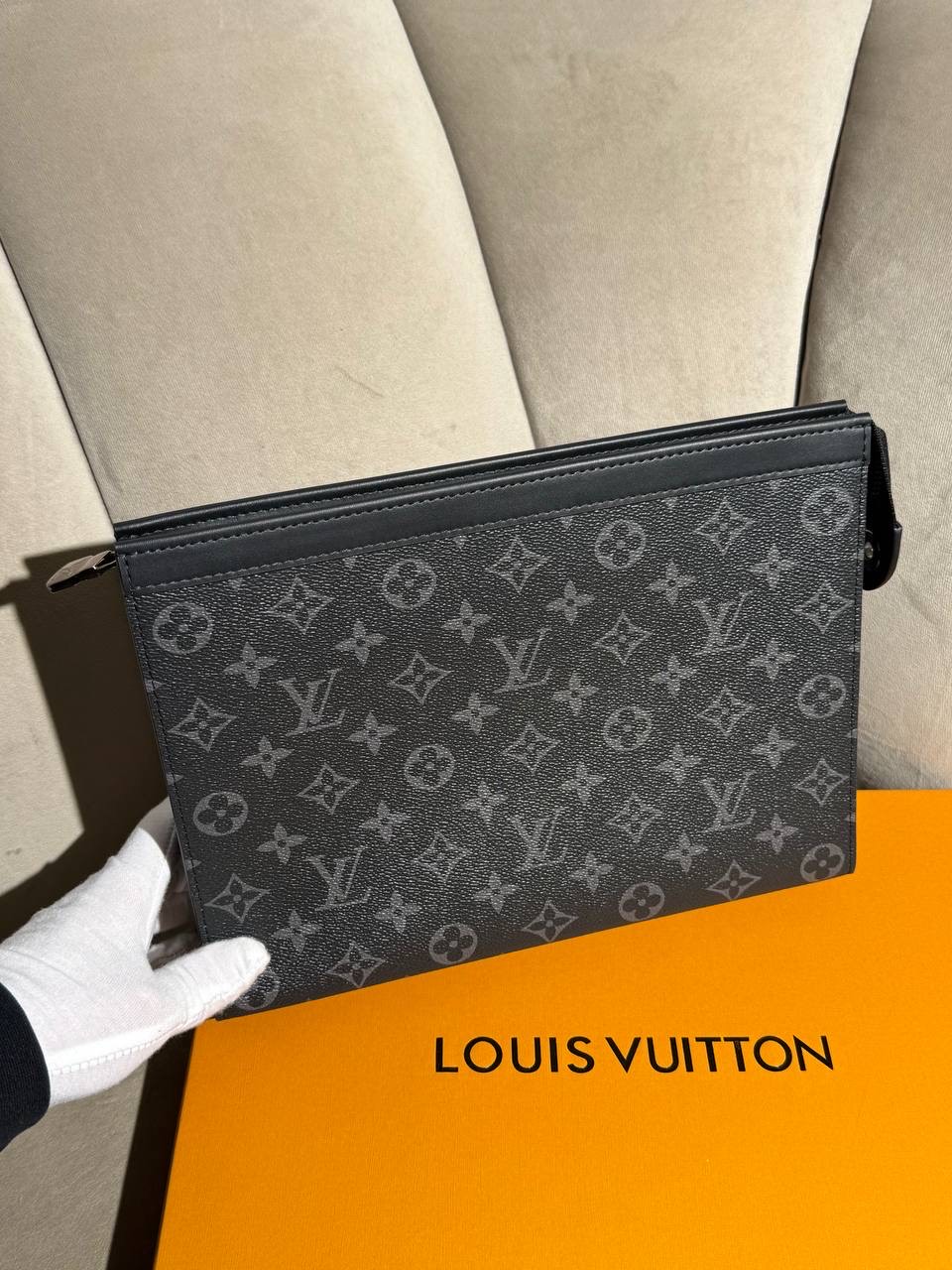 Сумка Louis Vuitton — фото 1