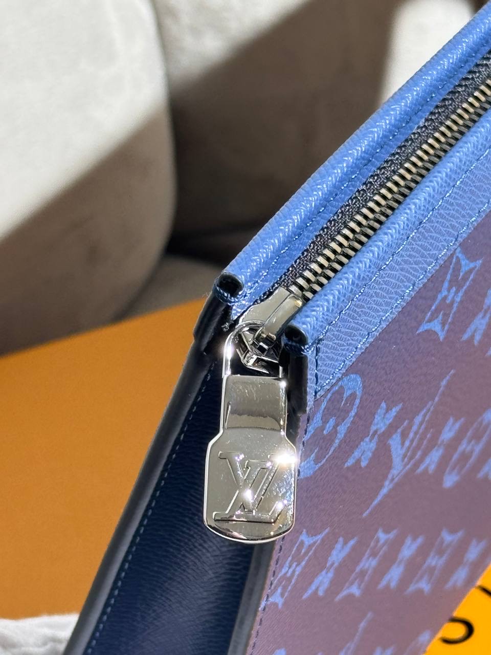 Сумка Louis Vuitton — фото 5