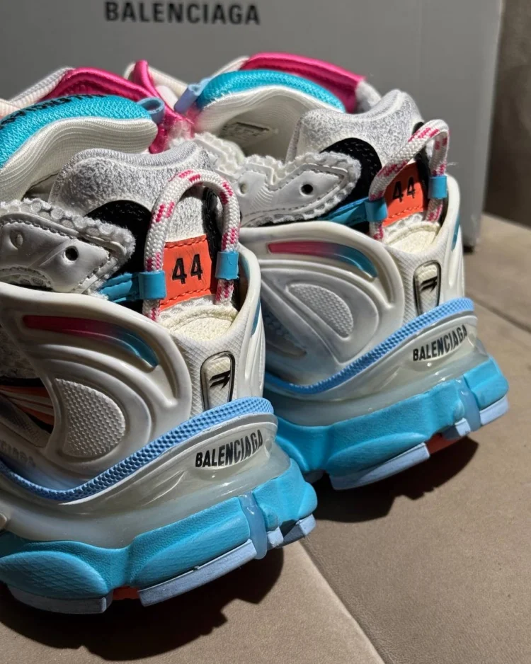 Кроссовки Balenciaga Runner — фото 6