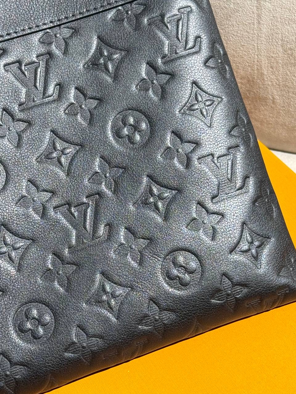 Сумка Louis Vuitton — фото 3