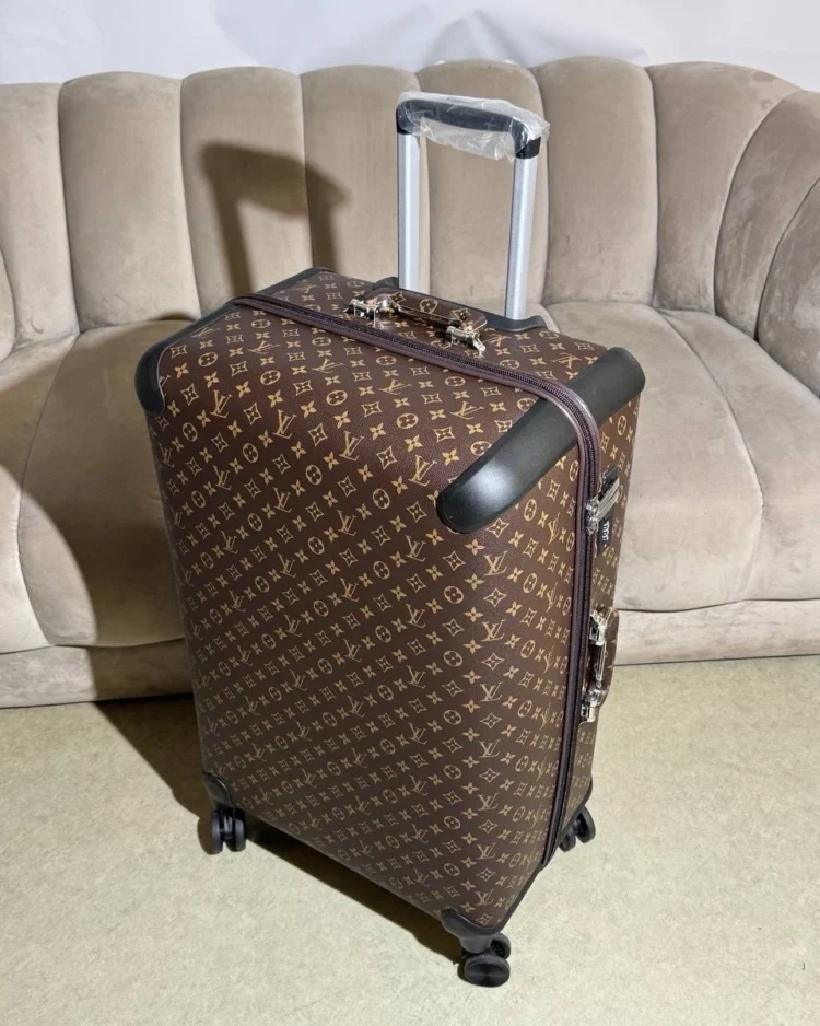 Чемодан Louis Vuitton — фото 1