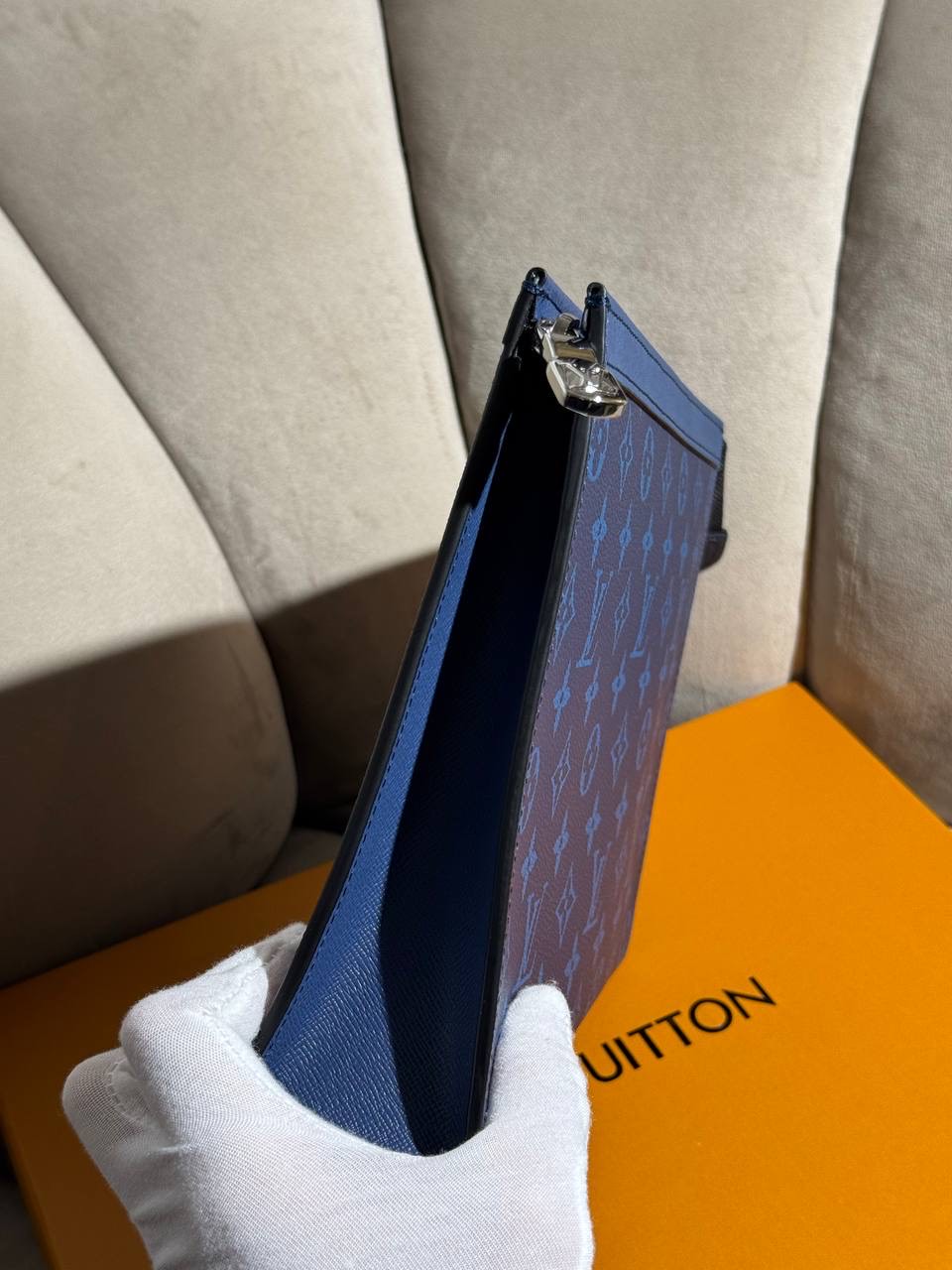 Сумка Louis Vuitton — фото 6