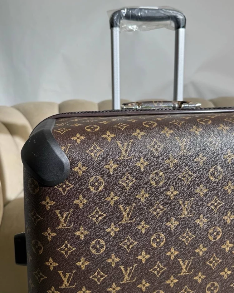 Чемодан Louis Vuitton — фото 3